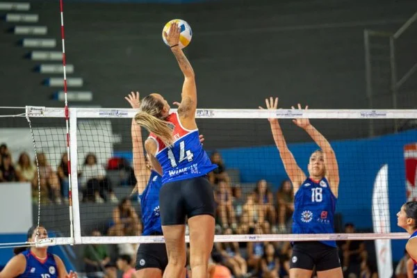 women's volleyball match